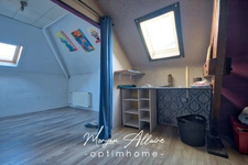 ✨ Maison de ville avec jardin – Volumes et potentiel remarquables
