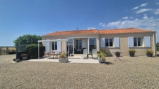 Maison à vendre 4 pièces ANGLES (85)