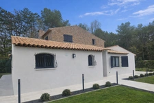 Roquefort les Pins – Charming, fully renovated property with swimming pool, just 5 minutes from the town centre 