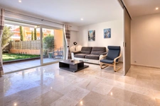 THEOULE-SUR-MER - 2-BEDROOM APARTMENT - GROUND FLOOR - RECENTLY BUILT LUXURY RESIDENCE - A FEW METERS FROM THE PORT AND THE FIGUEIRETTE BEACHES - GARAGE