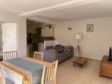Appartement 3 pièces – 67 m² – Rez-de-villa – Terrasse plein Sud – 2 grands garages – Grasse Saint-Mathieu
