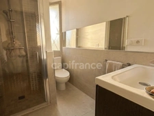 CANNES IMMEUBLE DE CHARME TYPE HÔTEL PARTICULIER / FORT POTENTIEL / CALME ABSOLU