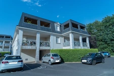 T2 avec terrasse, box, parking et cave – Saint-Cyr-sur-Loire 