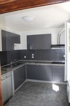 EPINAL (88) Appartement 4 pièces avec terrasse, espace vert en jouissance exclusive, parking privatif