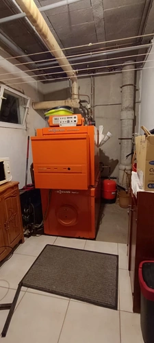 GRANDE MAISON FAMILIALE – 8 PIÈCES / 6 CHAMBRES – TERRAIN DE 1 841 m² – BOUXURULLES