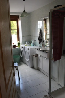GRANDE MAISON FAMILIALE – 8 PIÈCES / 6 CHAMBRES – TERRAIN DE 1 841 m² – BOUXURULLES