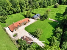 PROPRIÉTÉ NORMANDE DE CARACTÈRE – ENTRE LISIEUX ET PONT L'ÉVÊQUE – 2 HECTARES - 2 DÉPENDANCES