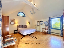 Propriété de caractère avec deux maisons, piscine et parc paysager aux portes de Lisieux