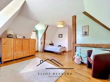 CHARACTERFUL NORMAN PROPERTY – BETWEEN LISIEUX AND PONT L'ÉVÊQUE – 2 HECTARES – 2 OUTBUILDINGS