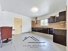 SITUÉE À CAGNY, belle maison familiale 200 m2, 6 chambres avec vie de plain-pied, au calme écoles et commerces à proximité
