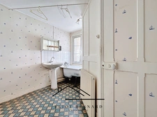 En exclusivité - Maison de ville en briques à rénover — Cœur de Saint-Julien-le-Faucon 