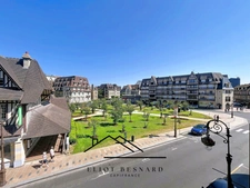Appartement à vendre 4 pièces DEAUVILLE (14)