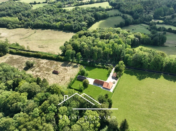 Maison à vendre 7 pièces proche de PONT L'EVEQUE (14)