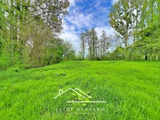 En exclusivité - Terrain de caractère en bord de rivière — 7 067 m2 | Saint-Julien-le-Faucon · Pays d'Auge (Calvados)