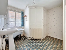 En exclusivité - Maison de ville en briques à rénover — Cœur de Saint-Julien-le-Faucon 