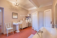 Bastide avec piscine et parc arboré - 1000 m2 - 2 hectares - AIX EN PROVENCE (13)
