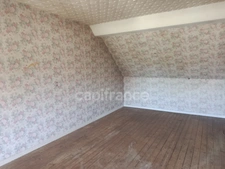 Maison de bourg à rénover avec dépendance aménageable