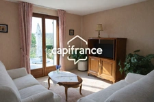 Charmant pavillon avec sous-sol, terrasse et jardin arboré – Proche La Charité-sur-Loire