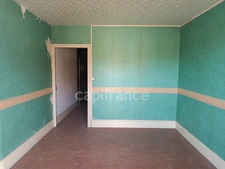 Maison de bourg à rénover avec dépendance aménageable