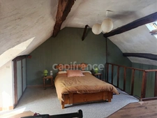 Charmante maison en pierre à découvrir – Lurcy-le-Bourg