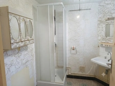Maison pleine de charme à rénover avec terrain – Saint-Benin-d'Azy