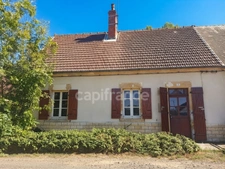 Maison pleine de charme à rénover avec terrain – Saint-Benin-d'Azy