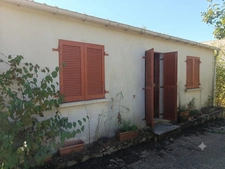Maison pleine de charme à rénover avec terrain – Saint-Benin-d'Azy