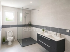 Maison neuve lumineuse – Plain-pied, 3 chambres, garage et terrasse