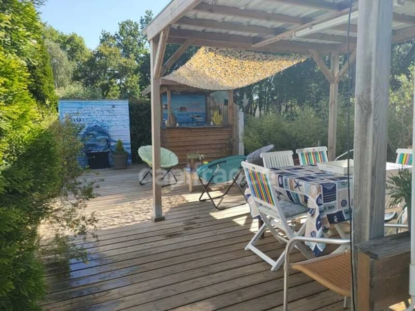 Trés joli chalet 3 pièces dans environnement bucolique à HOURTIN (33)