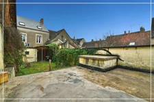 Maison à louer 6 pièces CHATEAUMEILLANT (18)