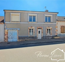 Maison à vendre 4 pièces SAULZAIS LE POTIER (18)