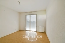 Maison à vendre 3 pièces LE CHATELET (18)