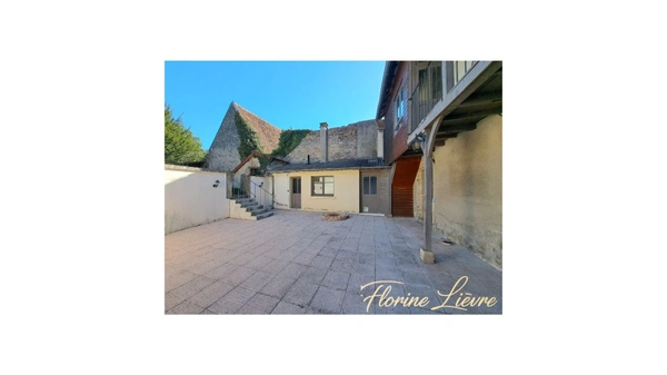 Maison à vendre 5 pièces CHARENTON DU CHER (18) 128m2 avec Studio indépendant