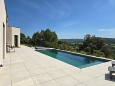 EXCEPTIONAL CONTEMPORARY VILLA – 5 BEDROOMS – SWIMMING POOL – JACUZZI – PANORAMIC VIEWS