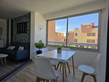 GRUISSAN PORT – T2 43m² RÉNOVÉ + PARKING – RARE