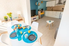 MAISON DE VILLE AVEC GARAGE – INVESTISSEMENT CLÉ EN MAIN OU RÉSIDENCE PRINCIPALE