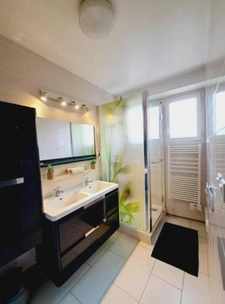 COUP DE CŒUR À NARBONNE, PROCHE CENTRE VILLE – SUPERBE T4 RÉNOVÉ – AUCUN TRAVAUX – 3 CHAMBRES