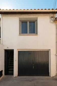 MAISON DE VILLE AVEC GARAGE – INVESTISSEMENT CLÉ EN MAIN OU RÉSIDENCE PRINCIPALE