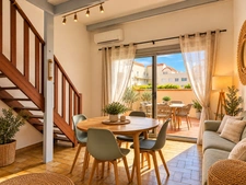 Charmante maison avec terrasse, 4 à 6 couchages et parking privatif, à deux pas du port