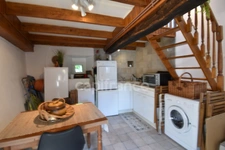 Maison rénovée avec jardin et studio