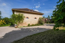 Property of character and charm near MONT DE MARSAN (40) - 430 m2 of living space - Land of approximately 9000 m2