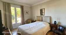 SAINT PAUL LES DAX (40) - BRIGHT HOUSE WITH SWIMMING POOL AND COMMERCIAL PREMISES WITH GREAT POTENTIAL