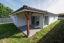 Dpt Landes (40), DAX - BRIGHT AND SPACIOUS CONTEMPORARY HOUSE - 4 ROOMS - QUIET ENVIRONMENT