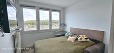 BAYONNE – APPARTEMENT AVEC VUE IMPRENABLE SUR L’ADOUR - T3 AVEC PARKING ET CAVE