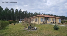 PROCHE SABRES (40) - MAISON CONTEMPORAINE DE PLAIN-PIED - VUE FORET - ENVIRONNEMENT CALME