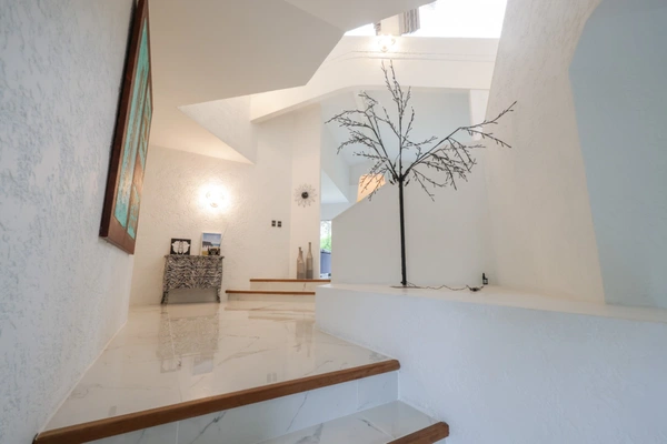 Proche de MONT DE MARSAN, ÉLEGANTE VILLA D'ARCHITECTE de 286M2 AVEC PISCINE ET PARC de 6 288 m²