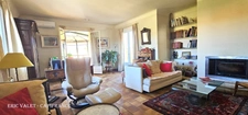 SAINT PAUL LES DAX (40) - BRIGHT HOUSE WITH SWIMMING POOL AND COMMERCIAL PREMISES WITH GREAT POTENTIAL