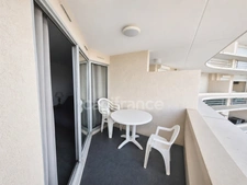 Prix en baisse ! Studio lumineux 4 couchages avec terrasse et vue Canigou – Résidence en bord de mer avec piscine