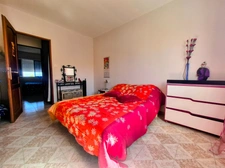 BAGES - EXCLUSIVITE - Maison 3 faces de 110 m² avec piscine, jardin et prestations de qualité