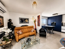 Canet Plage – 7ème et Dernier étage d'exception, dans résidence de standing, T2 avec cabine de couchage vue mer, terrasse de 21 m², piscine chauffée et garage